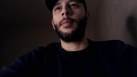 HenryAxe online show from 12/21/25, 01:57