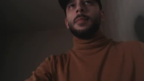 HenryAxe online show from 04/19/26, 08:13