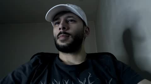 HenryAxe online show from 04/22/26, 09:55