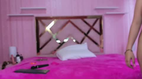 Snapshot of hera_elis chatting on 02/28/25, 07:35 hera_elis online show from 02/28/25, 07:35