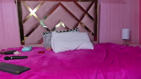 Snapshot of hera_elis chatting on 03/01/25, 10:53 hera_elis online show from 03/01/25, 10:53