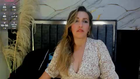 Snapshot of hera_godess chatting on 09/29/25, 10:14 Hera godes online show from 09/29/25, 10:14