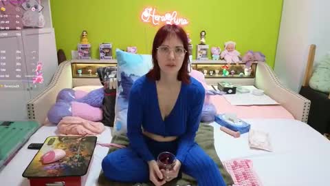 HeraLuna  online show from 02/17/26, 10:05