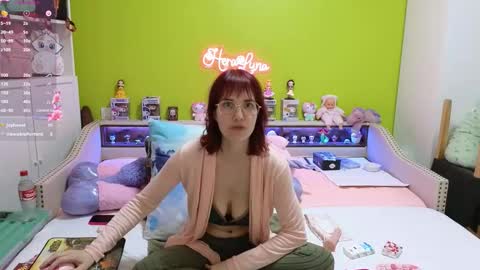 HeraLuna  online show from 02/24/26, 09:57