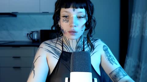 dirty Diana online show from 01/28/25, 02:21