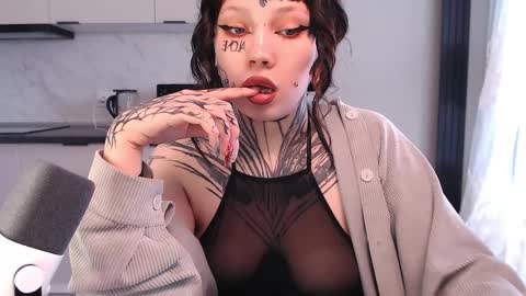 dirty Diana online show from 02/13/25, 08:38