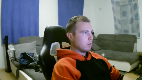 John Pearl online show from 02/07/25, 09:37