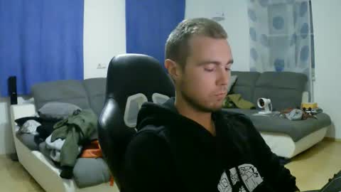 John Pearl online show from 10/01/25, 07:09