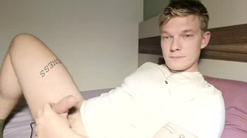 Snapshot of hercules__ chatting on 06/29/26, 07:14 Gregblonde Alextattoo online show from 06/29/26, 07:14