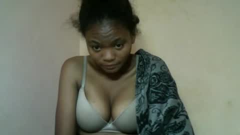 Snapshot of herisse01 chatting on 05/15/26, 10:50 herisse01 online show from 05/15/26, 10:50