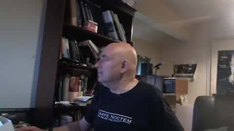 mature online show from 12/05/24, 10:44