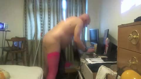 mature online show from 06/10/26, 05:07