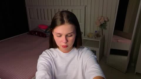 Nicole online show from 03/27/26, 07:35