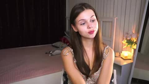 Nicole online show from 04/16/26, 09:39