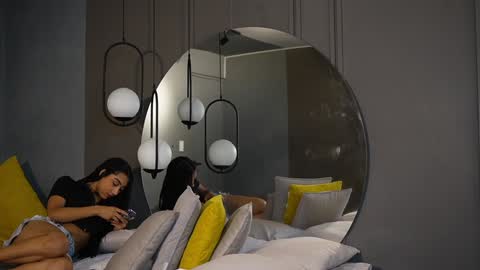 Snapshot of hermionescott chatting on 02/04/25, 01:38 Hermione Scott online show from 02/04/25, 01:38