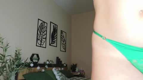 Maryana online show from 12/25/24, 11:54