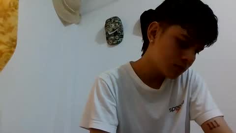 valentin 123 online show from 05/17/26, 09:33