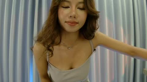 Snapshot of hersheys_aran chatting on 04/26/26, 08:01 Aran online show from 04/26/26, 08:01