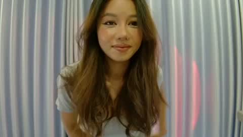 Snapshot of hersheys_aran chatting on 06/15/26, 07:43 Aran online show from 06/15/26, 07:43