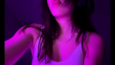 Juliana online show from 04/19/26, 06:10