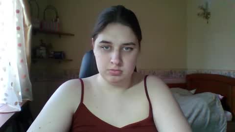 hess_luna_ online show from 02/16/26, 10:00