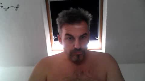 Snapshot of hessenboy_ffm chatting on 05/13/26, 07:39 hessenboy_ffm online show from 05/13/26, 07:39