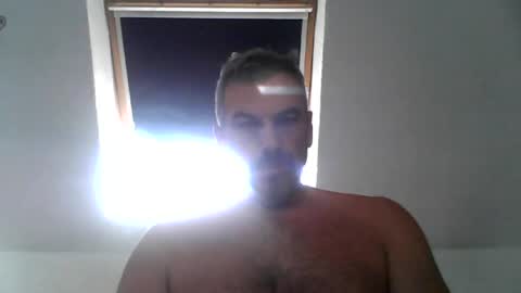 Snapshot of hessenboy_ffm chatting on 08/05/26, 11:57 hessenboy_ffm online show from 08/05/26, 11:57