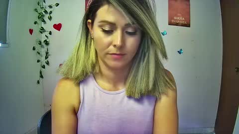 Snapshot of hestesiaxx chatting on 02/27/25, 10:31 Hestesiaxx online show from 02/27/25, 10:31