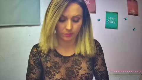 Snapshot of hestesiaxx chatting on 09/08/25, 11:26 Hestesiaxx online show from 09/08/25, 11:26