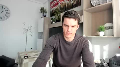 heterooli online show from 02/03/25, 09:41