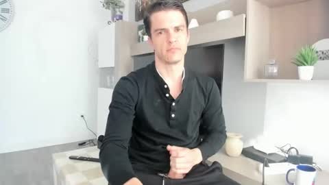 heterooli online show from 02/17/25, 09:56