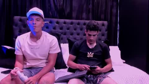 heteros men online show from 02/23/26, 09:01