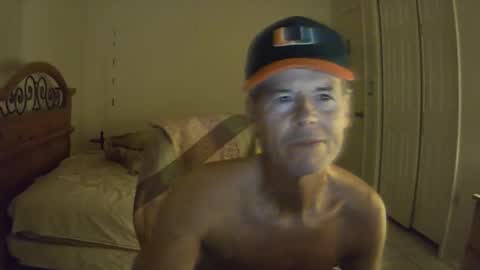 hewes1 online show from 01/15/26, 03:44