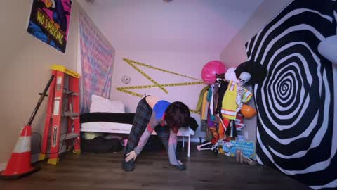 salem online show from 09/21/25, 05:53