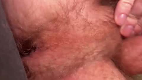 Snapshot of hey_arnold chatting on 12/17/25, 09:21 Arnold online show from 12/17/25, 09:21