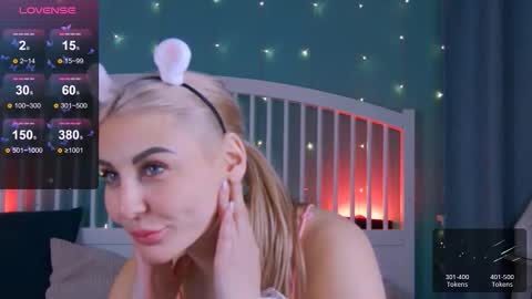 hey_cassie online show from 11/27/25, 04:09