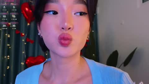 Audrey online show from 02/18/25, 03:21