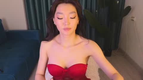 Audrey online show from 02/25/25, 06:09