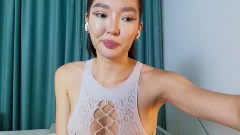 Audrey online show from 09/29/25, 03:06