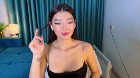 Audrey online show from 10/23/25, 02:38