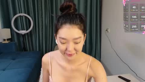 Audrey online show from 03/29/26, 01:55