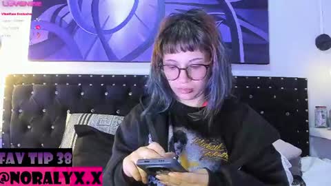 Noraly  online show from 07/07/26, 04:04