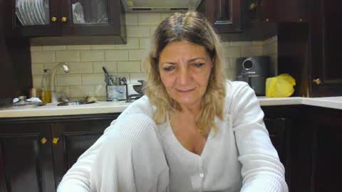 Snapshot of heyheygrey chatting on 01/20/25, 08:29 Heyheygrey online show from 01/20/25, 08:29