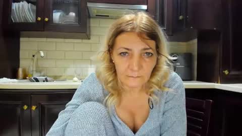 Snapshot of heyheygrey chatting on 02/20/25, 04:39 Heyheygrey online show from 02/20/25, 04:39