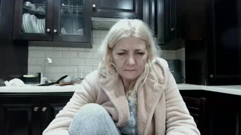 Heyheygrey online show from 02/10/26, 03:10