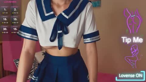 Naomi online show from 12/04/25, 03:49