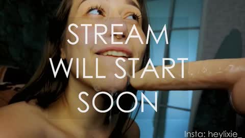 Snapshot of heylixie_ chatting on 09/12/25, 01:28 Li online show from 09/12/25, 01:28