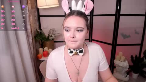 Amazing Mary  online show from 10/30/25, 09:55