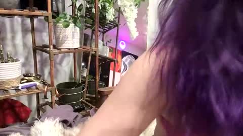 Snapshot of heynicole01 chatting on 01/03/25, 01:38 FlexieFae online show from 01/03/25, 01:38