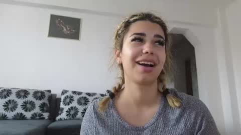 Siana online show from 06/29/26, 11:21